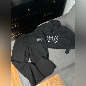 ♥️ NBA Black Sweatpants & Hoodie Chicago Bulls Matching Set!!